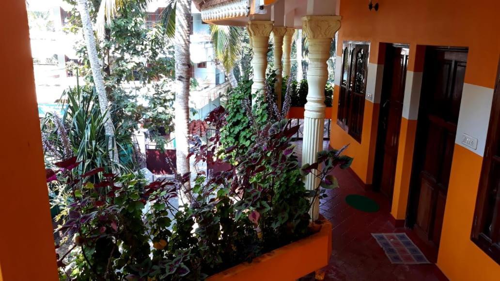 Thriphala Ayurveda Yoga ashram Daire Thiruvananthapuram Dış mekan fotoğraf